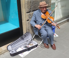 busker